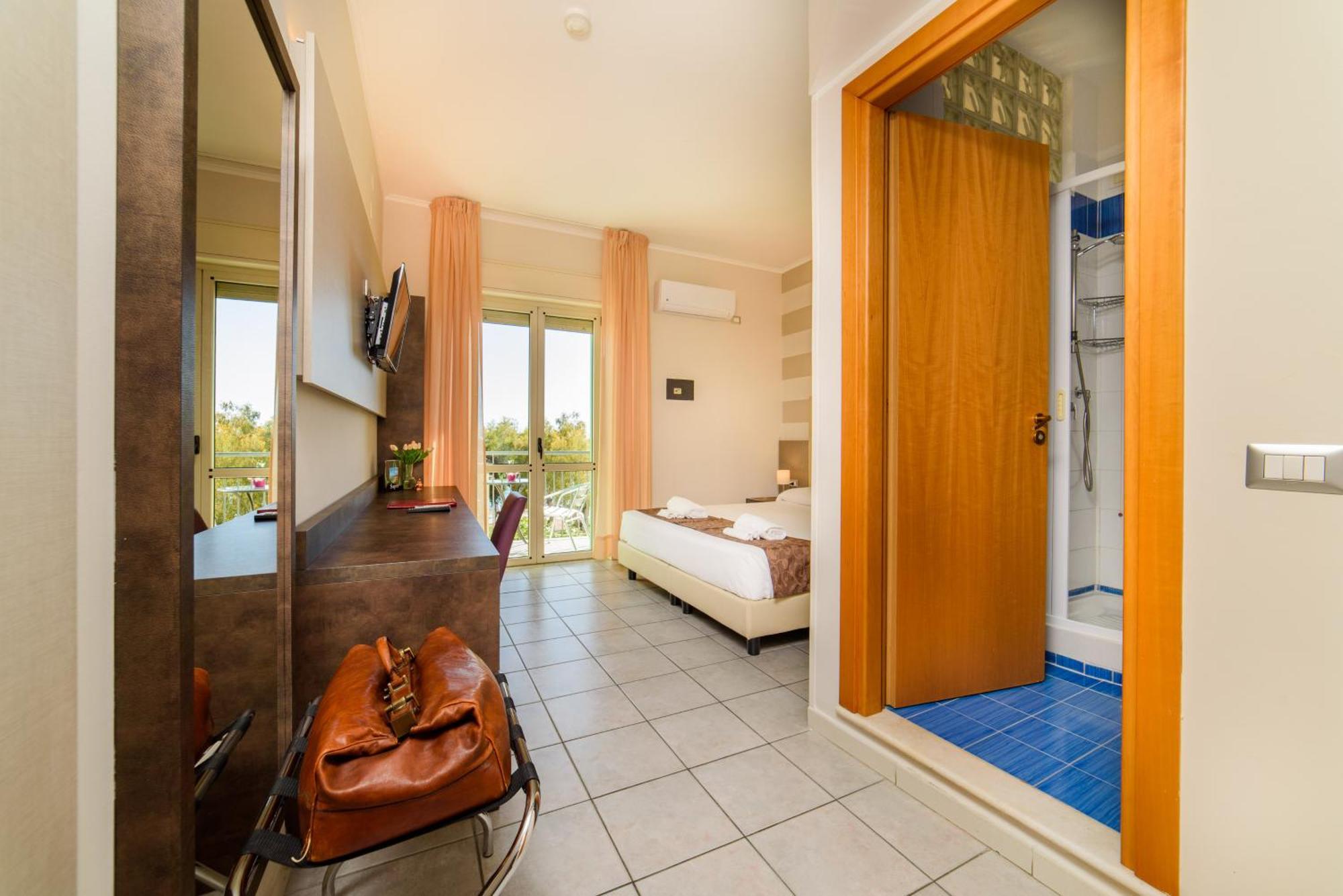 Hotel Tirreno Sapri Esterno foto