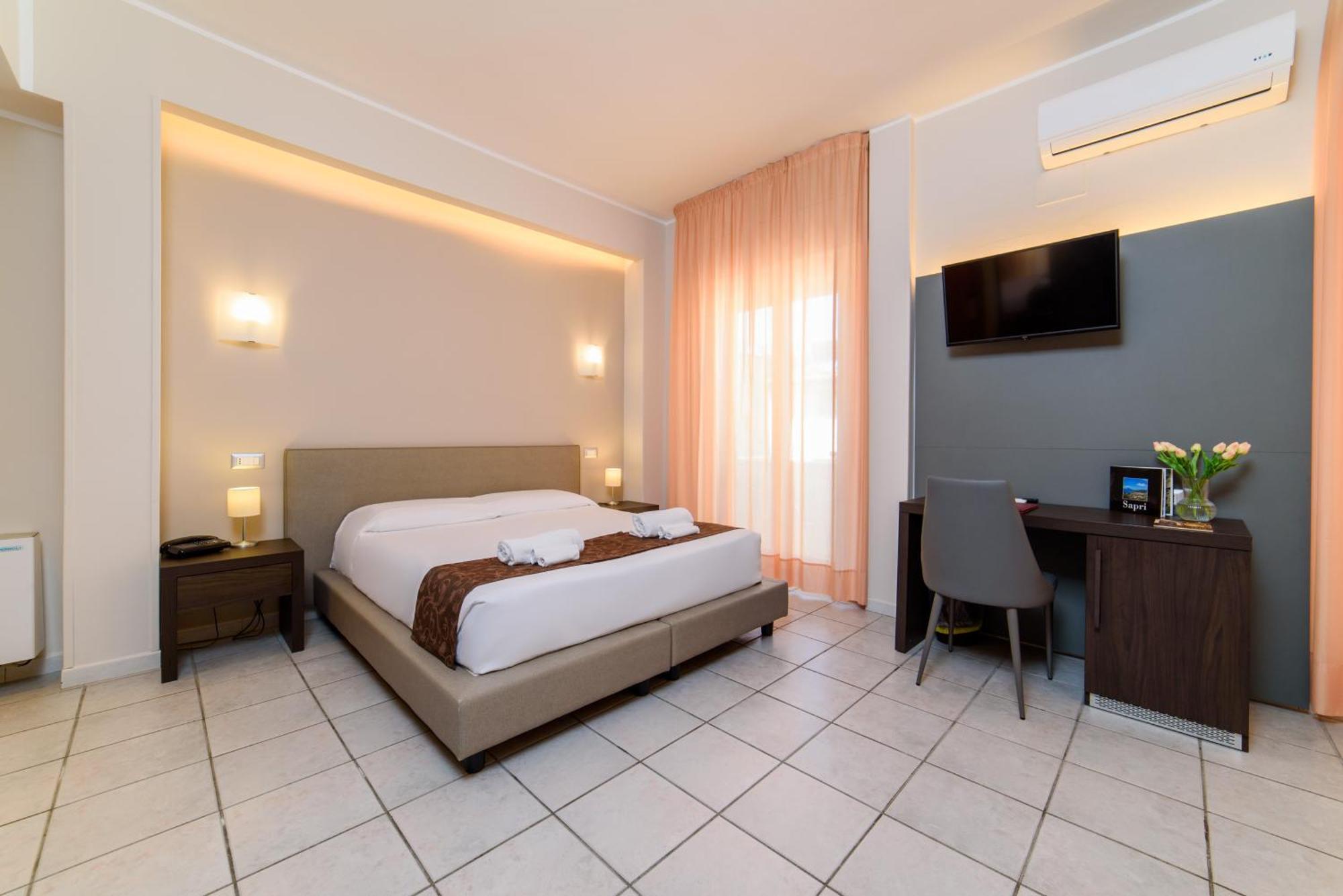 Hotel Tirreno Sapri Esterno foto