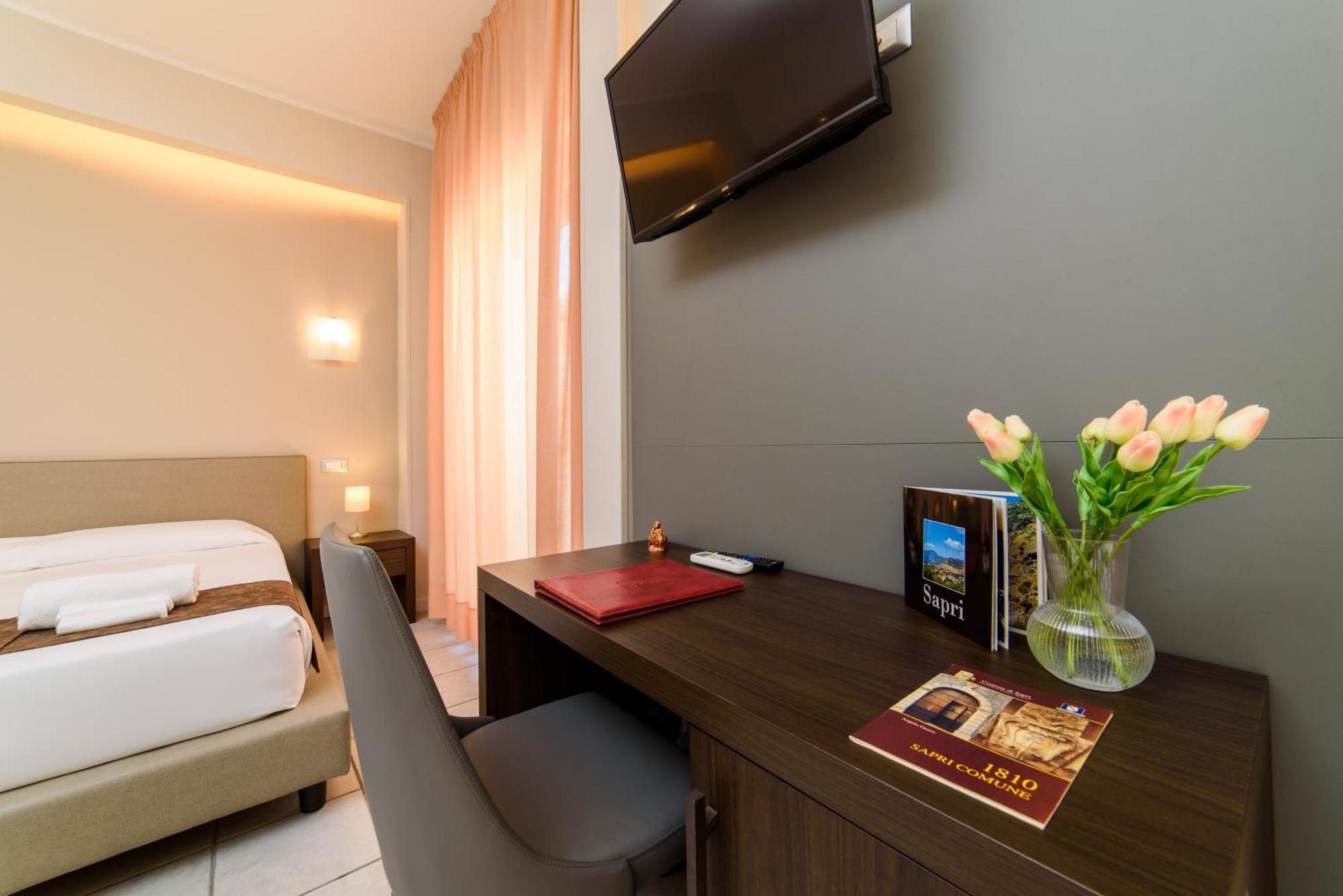 Hotel Tirreno Sapri Esterno foto