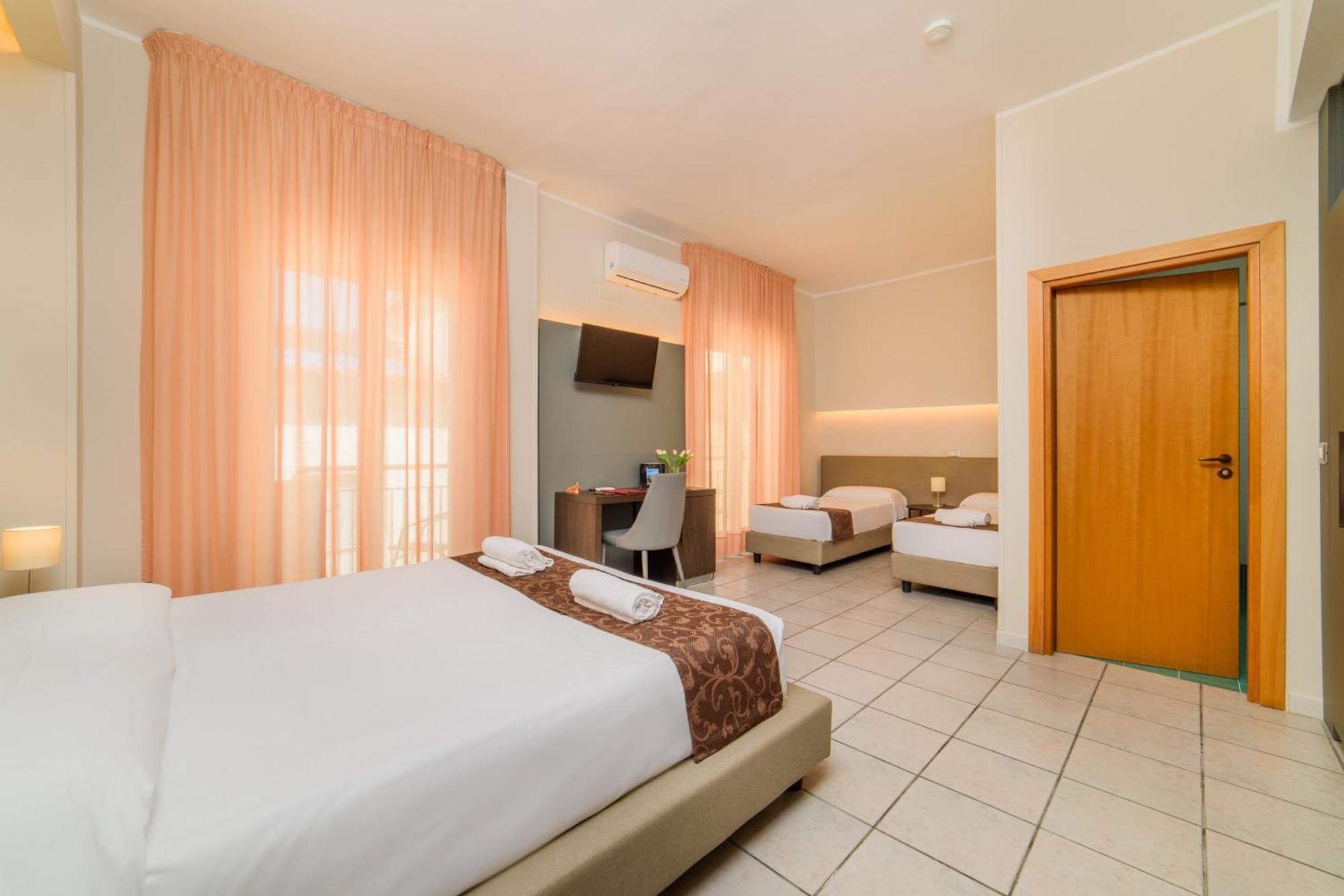 Hotel Tirreno Sapri Esterno foto