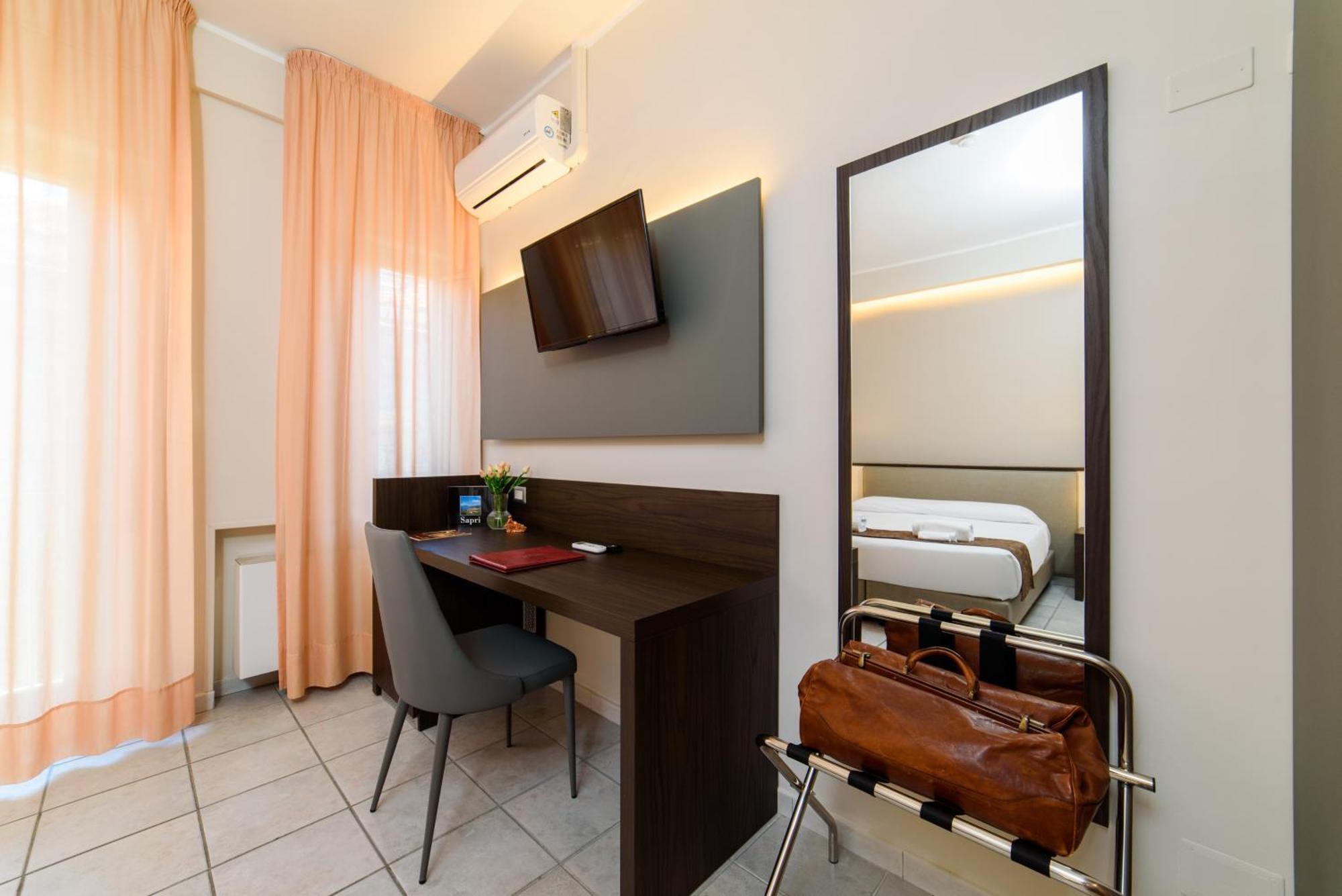 Hotel Tirreno Sapri Esterno foto