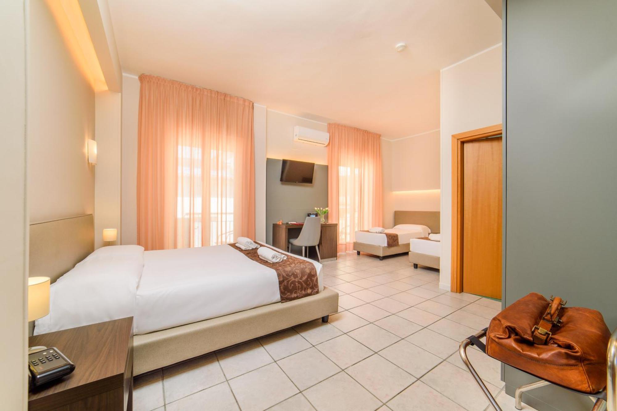 Hotel Tirreno Sapri Esterno foto