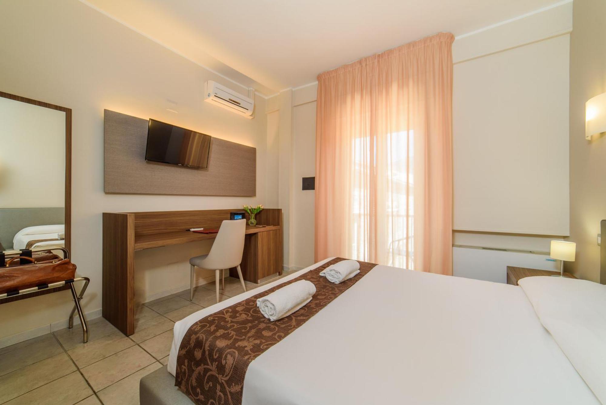 Hotel Tirreno Sapri Esterno foto