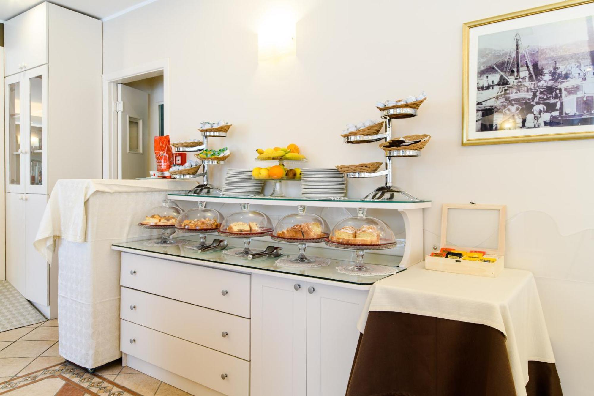 Hotel Tirreno Sapri Esterno foto