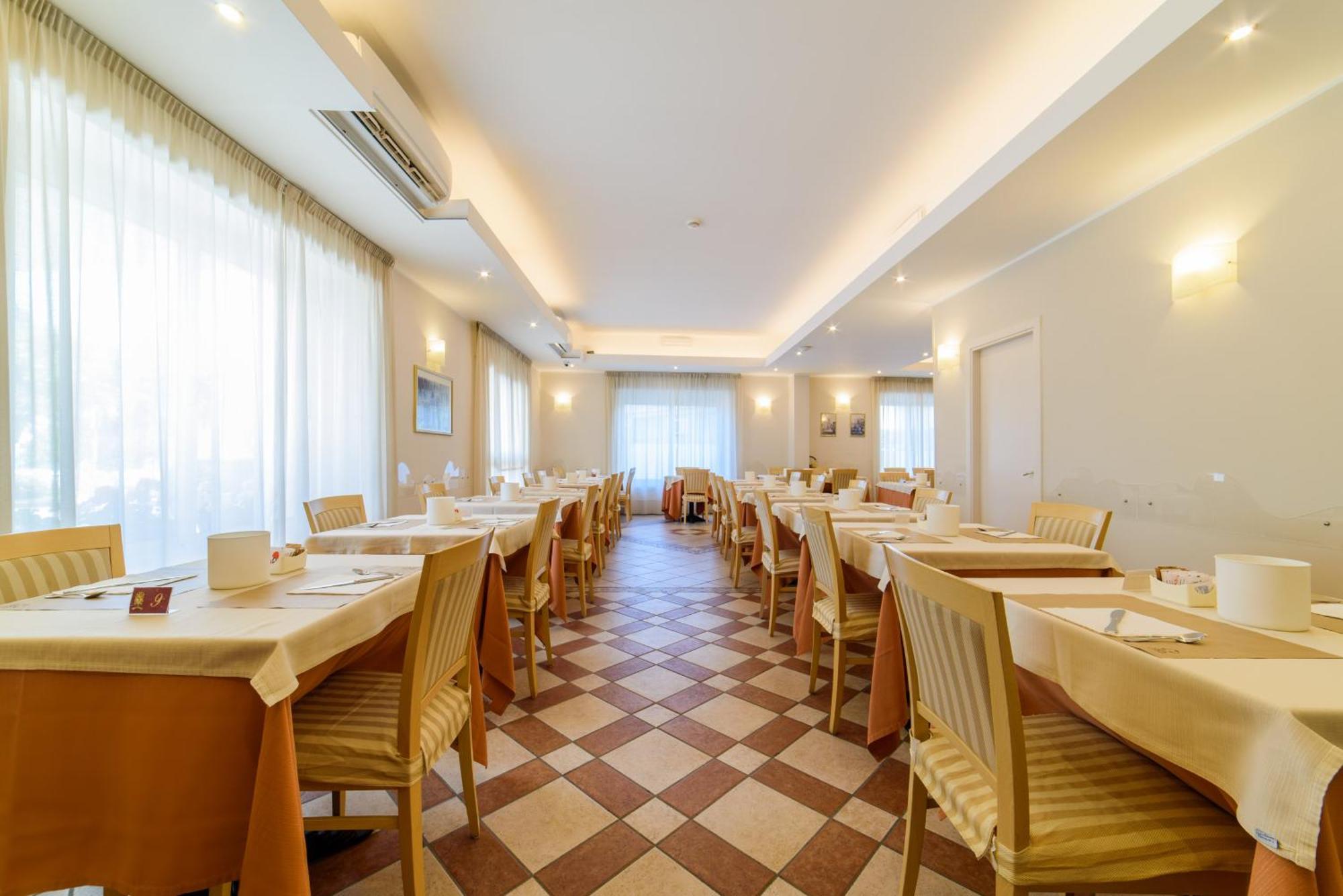 Hotel Tirreno Sapri Esterno foto