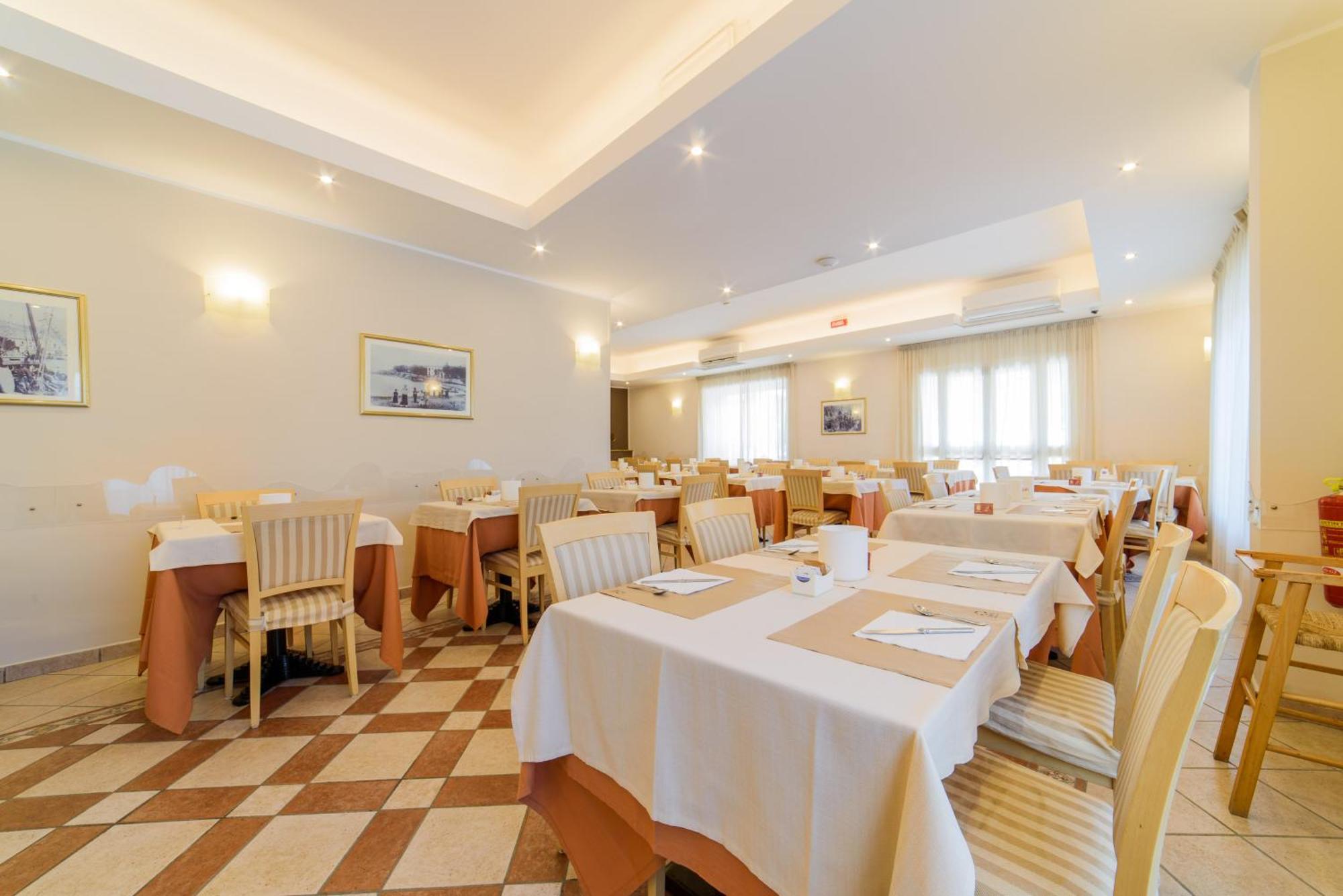 Hotel Tirreno Sapri Esterno foto
