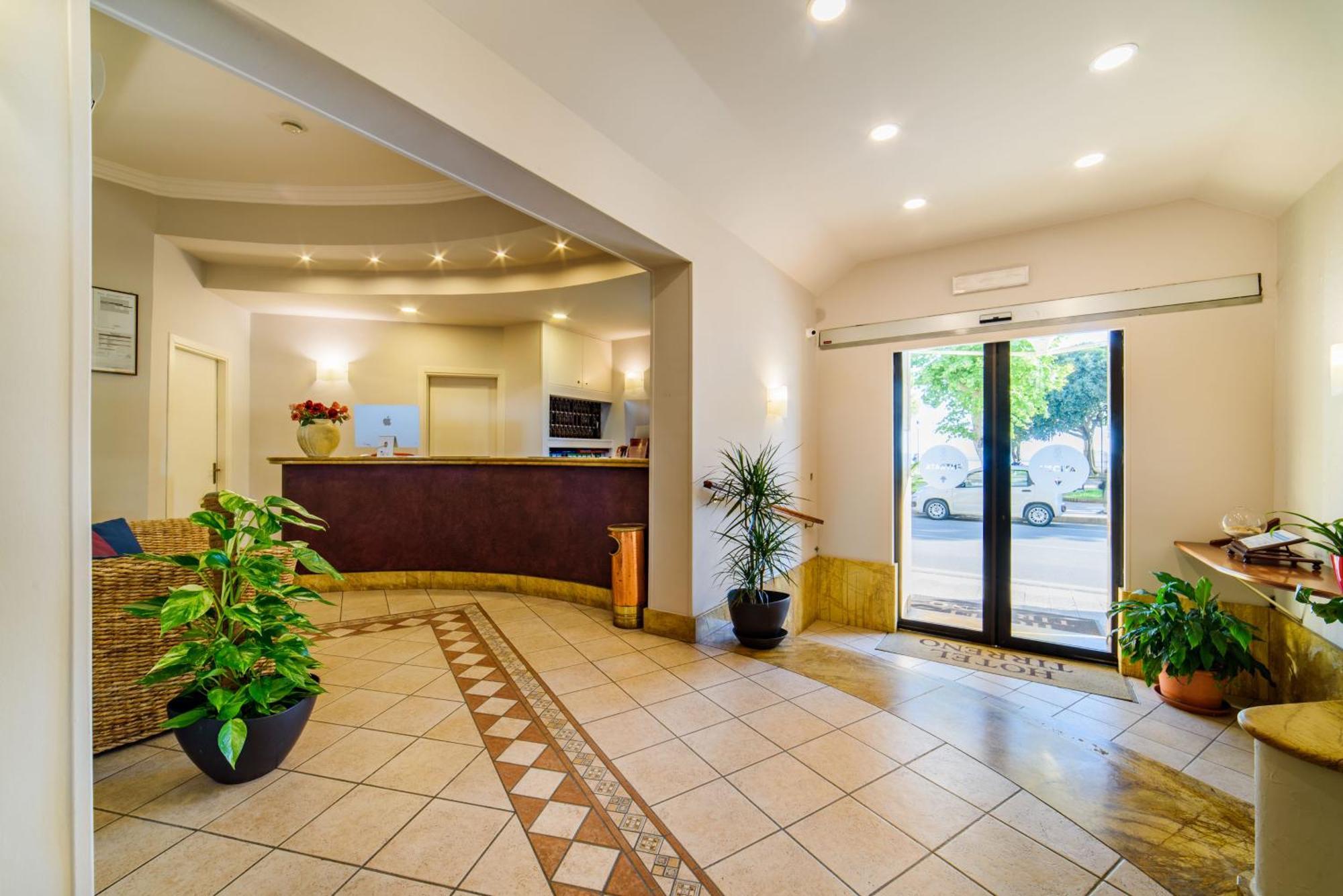 Hotel Tirreno Sapri Esterno foto